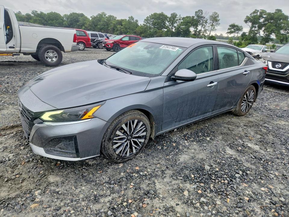 57341746 :رقم المزاد ، 1N4BL4DV8PN305830 vin ، 2023 Nissan Altima مزاد بيع