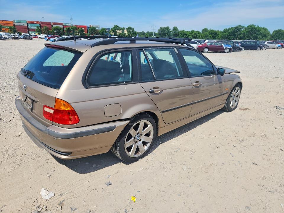 56227166 :رقم المزاد ، WBAAR3349YJM01429 vin ، 2000 Bmw 323 مزاد بيع