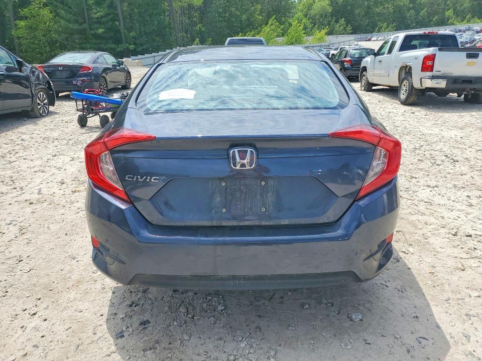 57676666 :رقم المزاد ، 2HGFC2F50JH555111 vin ، 2018 Honda Civic مزاد بيع