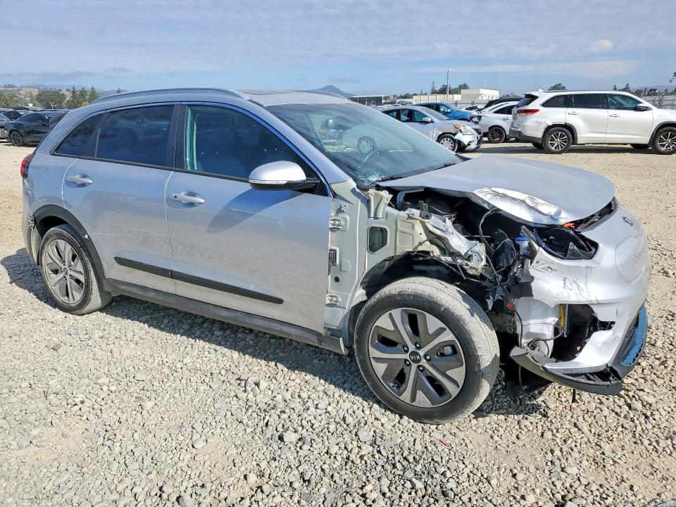 Продаж на аукціоні авто 2020 Kia Niro, vin: KNDCE3LG1L5061454, номер лоту: 59006686