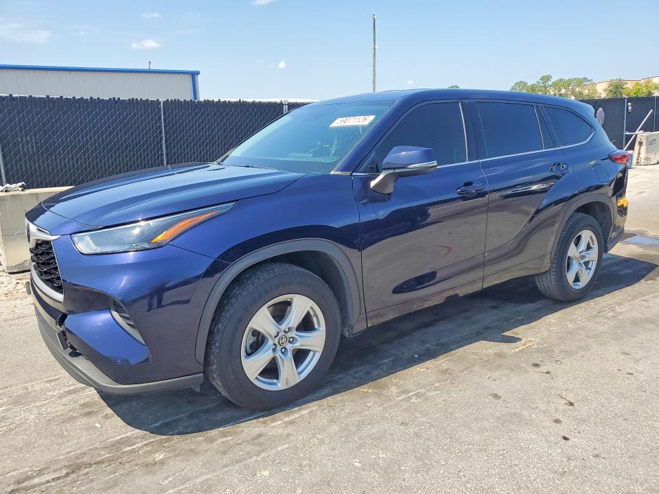 2022 Toyota Highlander მანქანა იყიდება აუქციონზე, vin: 5TDCZRAH7NS546164, აუქციონის ნომერი: 59071126