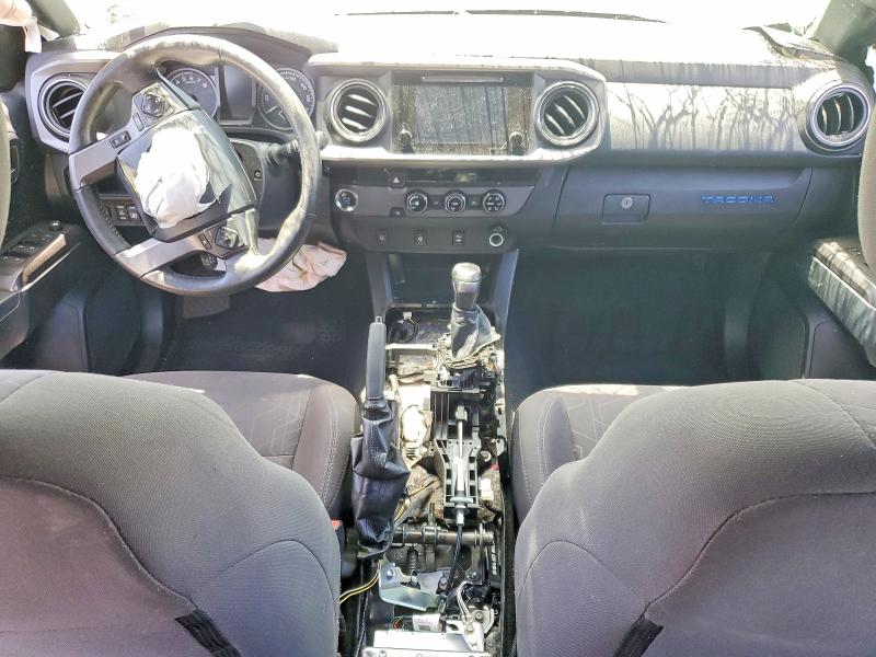 55190516 :رقم المزاد ، 3TMAZ5CN1HM051983 vin ، 2017 Toyota Tacoma مزاد بيع