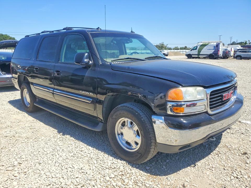 57185196 :رقم المزاد ، 3GKFK16T43G268128 vin ، 2003 Gmc Yukon Xl مزاد بيع