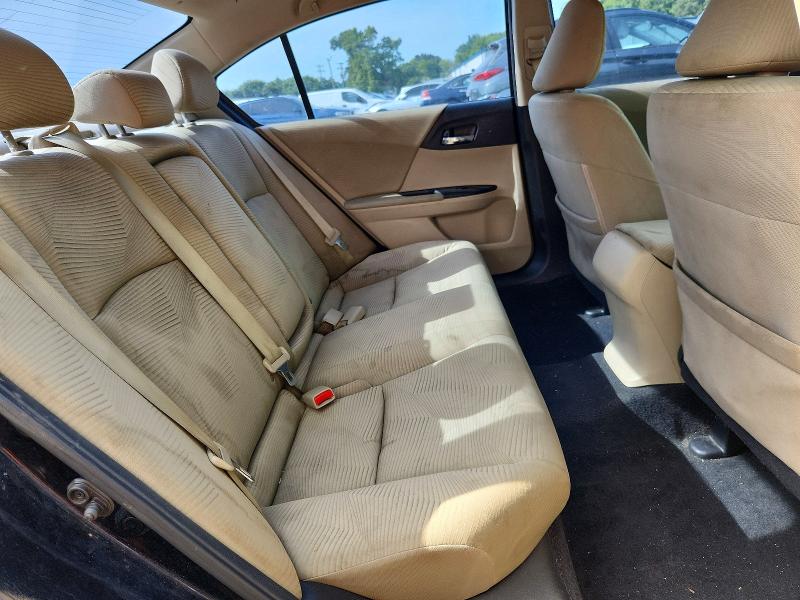 59018736 :رقم المزاد ، 1HGCR2F37FA212902 vin ، 2015 Honda Accord مزاد بيع