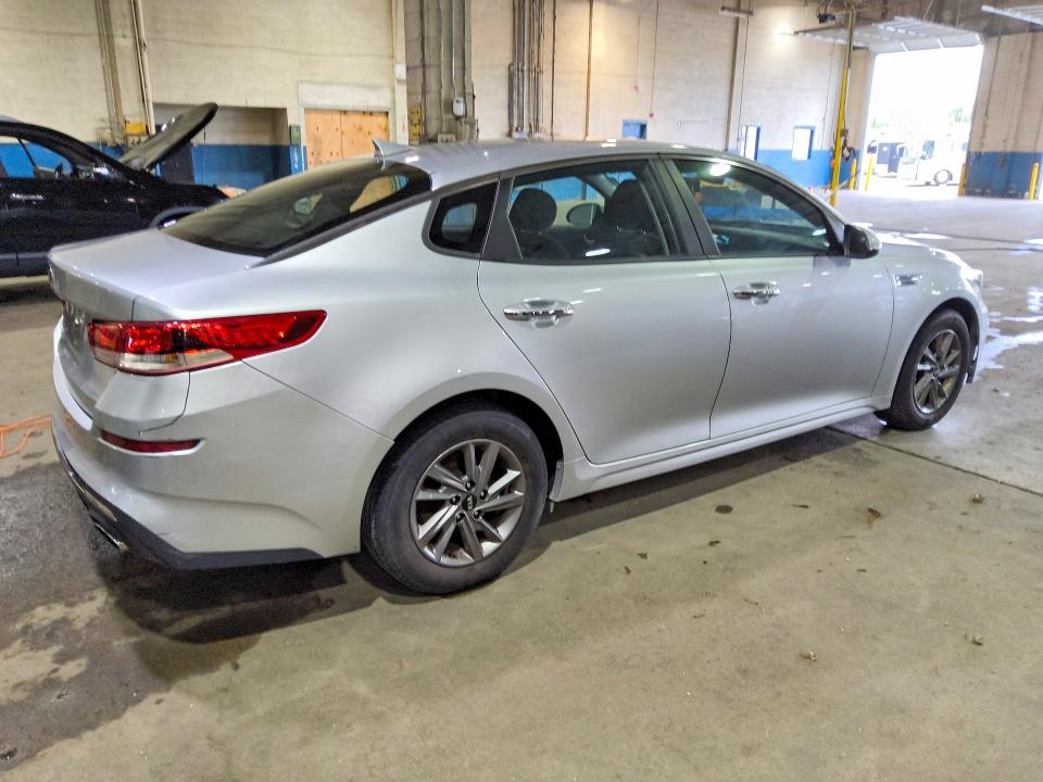 2020 Kia Optima მანქანა იყიდება აუქციონზე, vin: 5XXGT4L30LG418287, აუქციონის ნომერი: 57400726