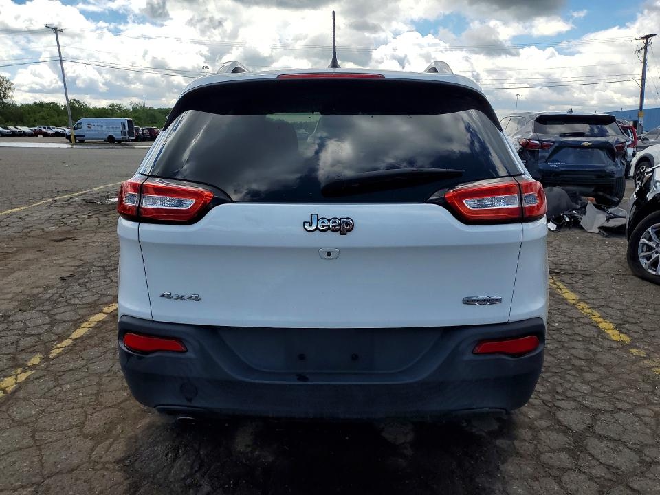 57414656 :رقم المزاد ، 1C4PJMCB1FW772299 vin ، 2015 Jeep Cherokee مزاد بيع