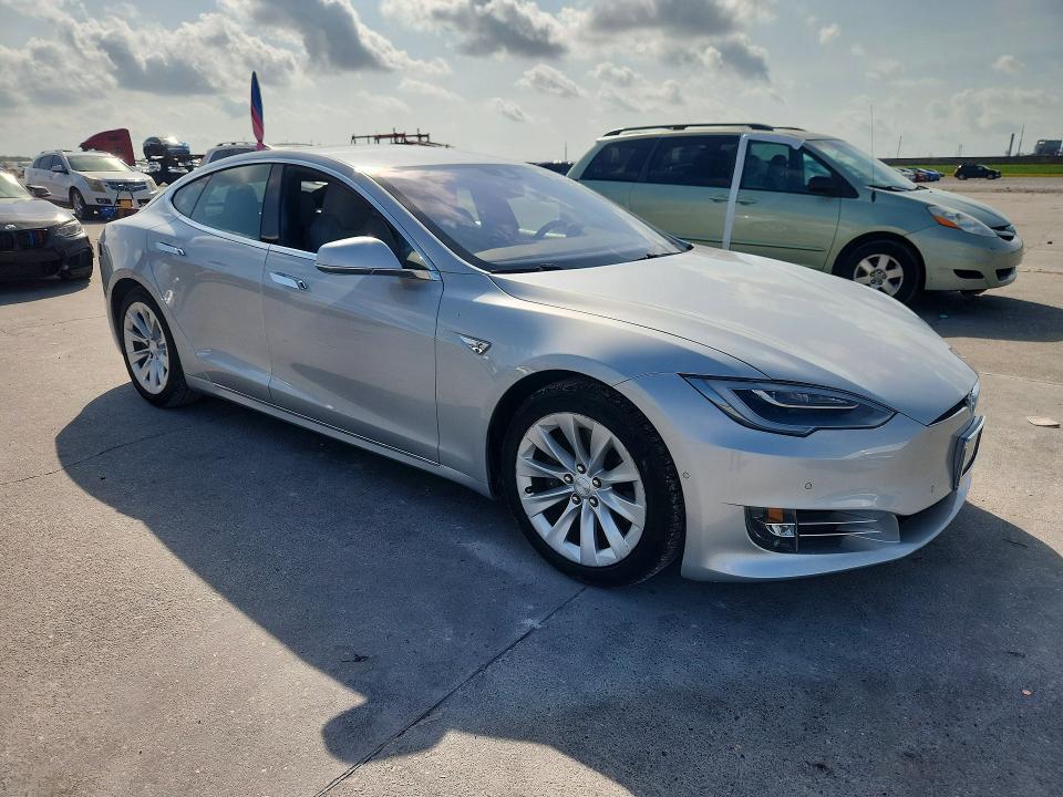Продажа на аукционе авто 2016 Tesla Model S, vin: 5YJSA1E12GF147302, номер лота: 58988796