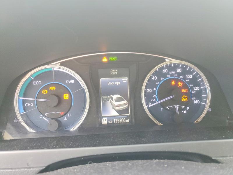 2015 Toyota Camry Hybrid მანქანა იყიდება აუქციონზე, vin: 4T1BD1FK0FU162560, აუქციონის ნომერი: 57462856