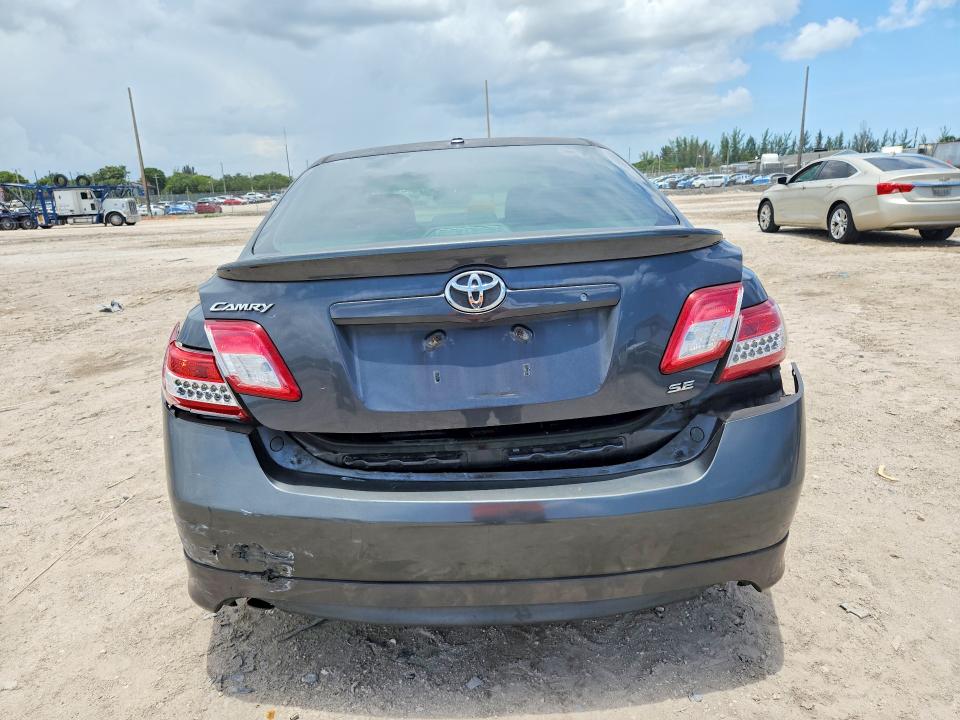 2010 Toyota Camry მანქანა იყიდება აუქციონზე, vin: 4T1BF3EK3AU098739, აუქციონის ნომერი: 58943706