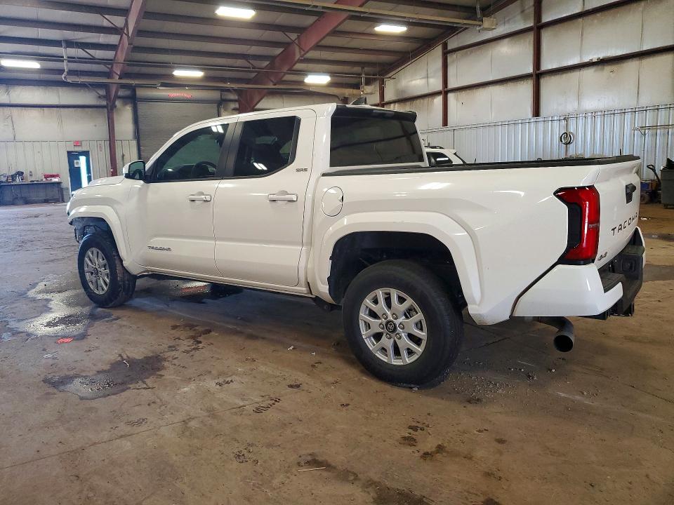 2026 Toyota Tacoma მანქანა იყიდება აუქციონზე, vin: 3TMLB5JN4TM232536, აუქციონის ნომერი: 58015236