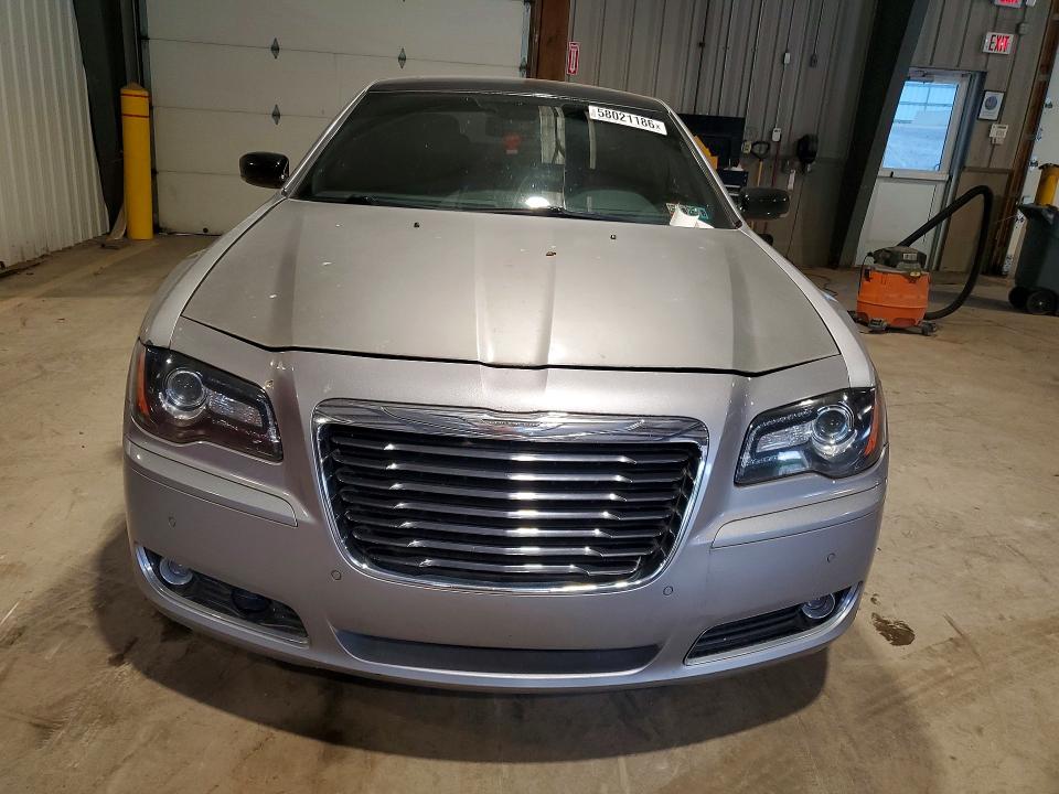 Продажа на аукционе авто 2013 Chrysler 300, vin: 2C3CCAGT5DH590308, номер лота: 58021186