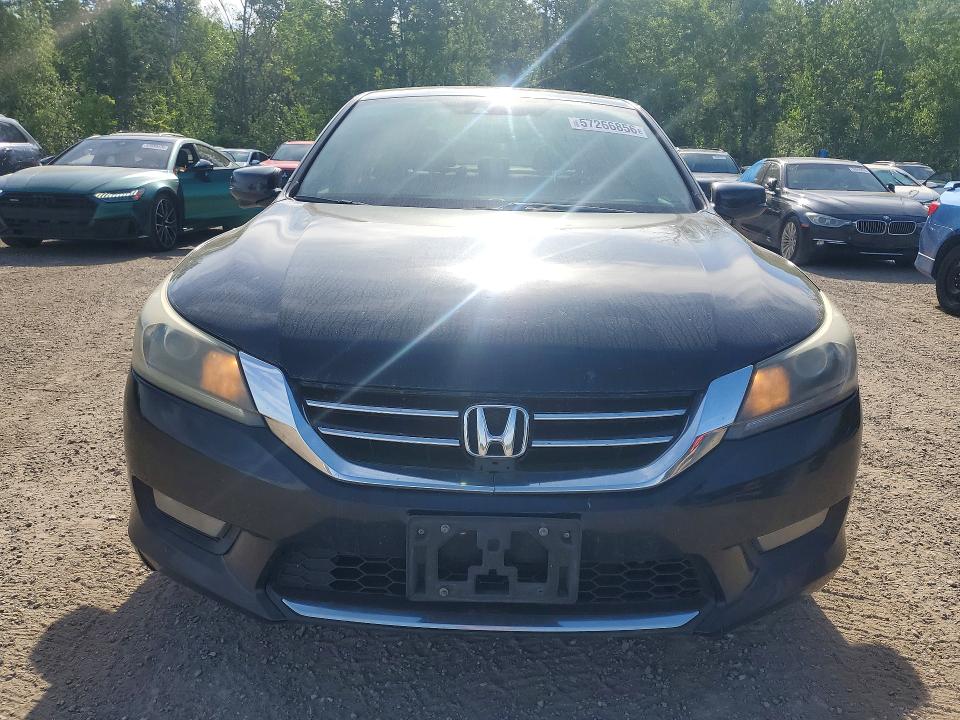 Продажа на аукционе авто 2015 Honda Accord, vin: 1HGCR3F83FA800717, номер лота: 57266856