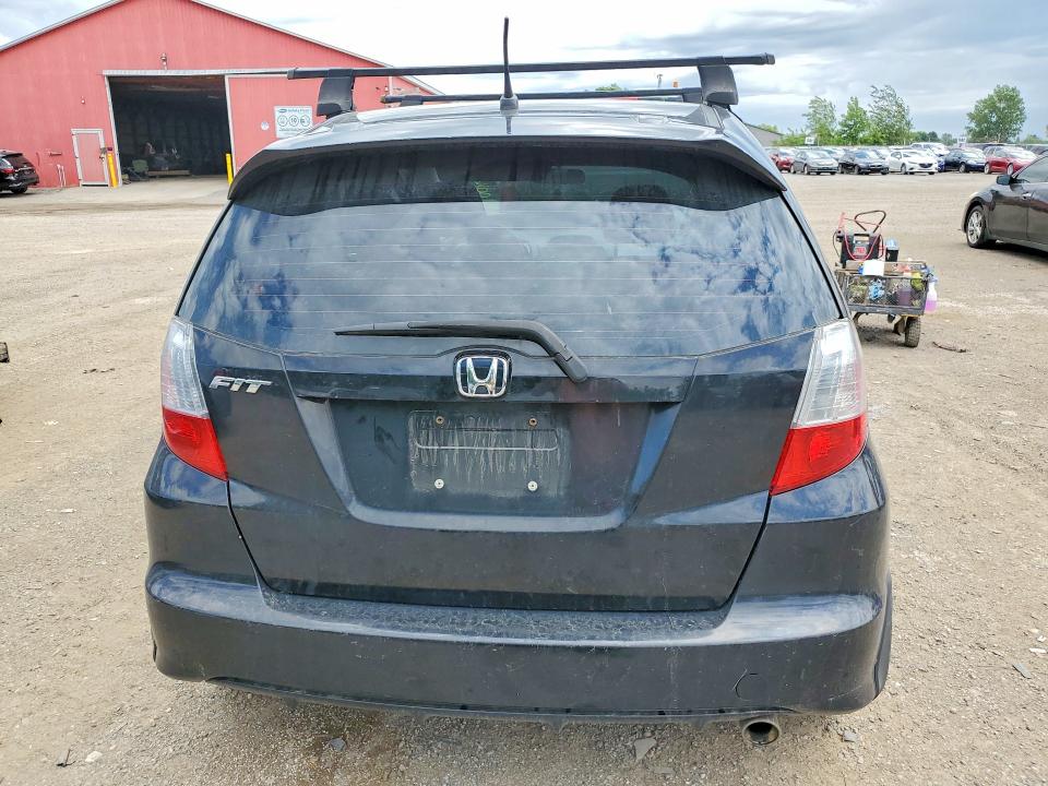 56841896 :رقم المزاد ، LUCGE8H7XD3001687 vin ، 2013 Honda Fit مزاد بيع
