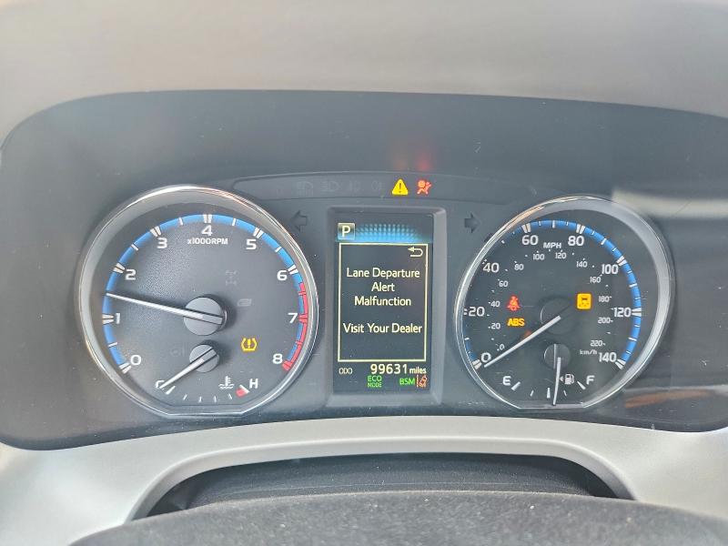 Продажа на аукционе авто 2017 Toyota Rav4, vin: 2T3DFREV3HW693002, номер лота: 57570356
