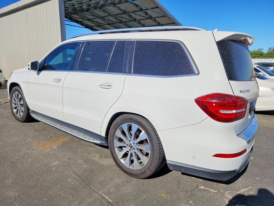 56549066 :رقم المزاد ، 4JGDF6EE6HA947102 vin ، 2017 Mercedes-benz Gls مزاد بيع