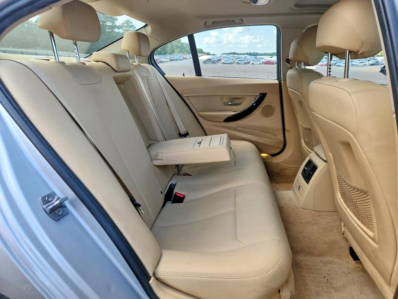 Продаж на аукціоні авто 2016 Bmw 320, vin: WBA8E1G52GNT34021, номер лоту: 58884316