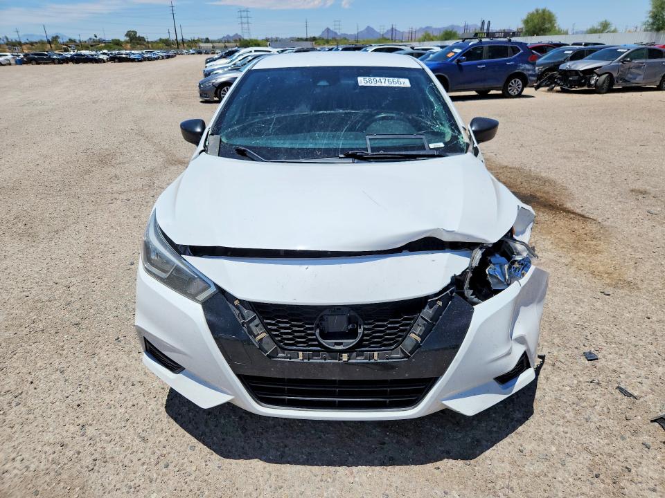 58947666 :رقم المزاد ، 3N1CN8DV0LL897835 vin ، 2020 Nissan Versa مزاد بيع