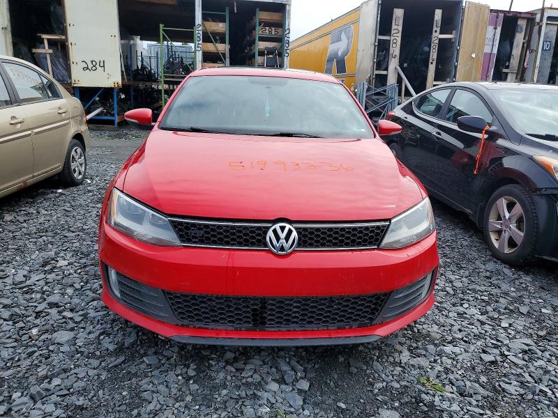 2014 Volkswagen Jetta მანქანა იყიდება აუქციონზე, vin: 3VW4S7AJ8EM395400, აუქციონის ნომერი: 51993236