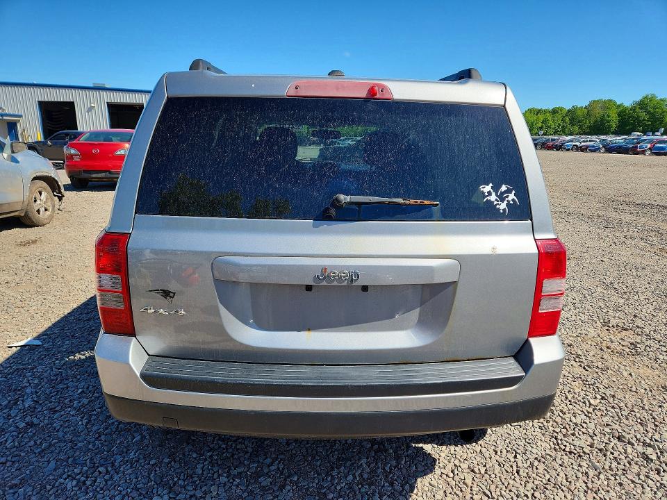55417666 :رقم المزاد ، 1C4NJRBB7HD143814 vin ، 2017 Jeep Patriot مزاد بيع