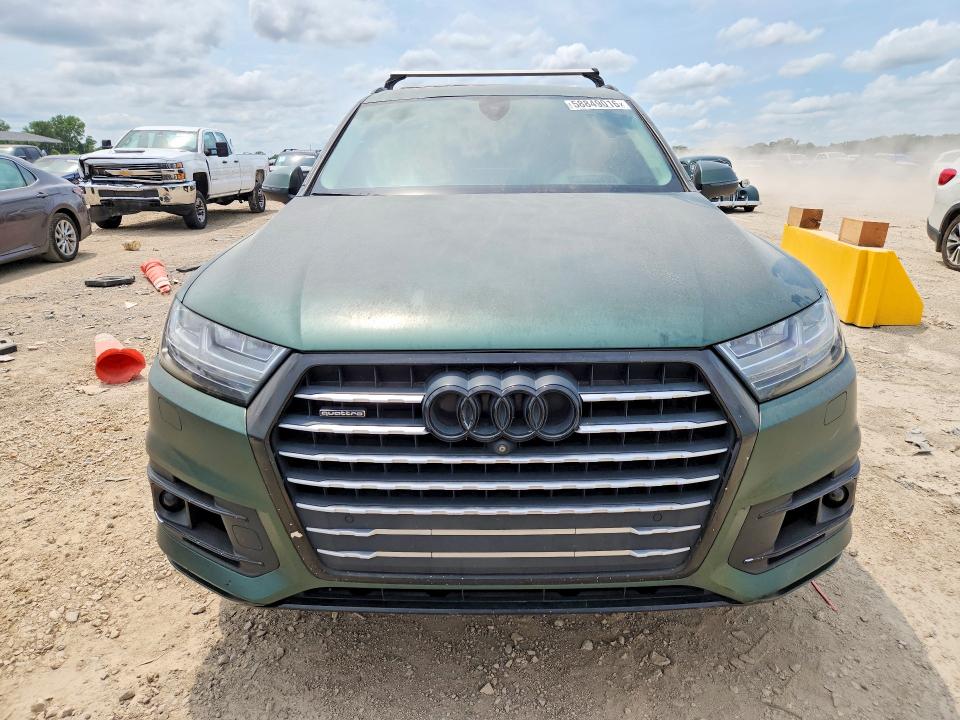 Продаж на аукціоні авто 2018 Audi Q7, vin: WA1VAAF70JD000226, номер лоту: 58849016