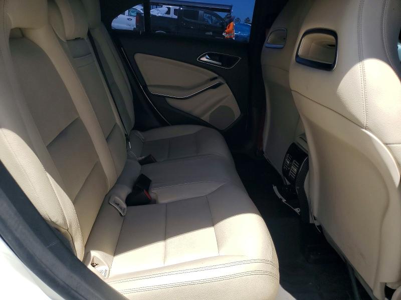 2015 Mercedes-benz Cla მანქანა იყიდება აუქციონზე, vin: WDDSJ4EB0FN247611, აუქციონის ნომერი: 57467546