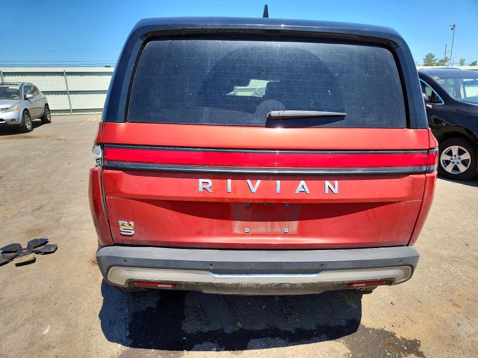 2024 Rivian R1s მანქანა იყიდება აუქციონზე, vin: 7PDSGABA5RN033875, აუქციონის ნომერი: 55115956