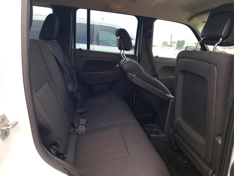 58912616 :رقم المزاد ، 1J4PN2GK3BW568532 vin ، 2011 Jeep Liberty مزاد بيع