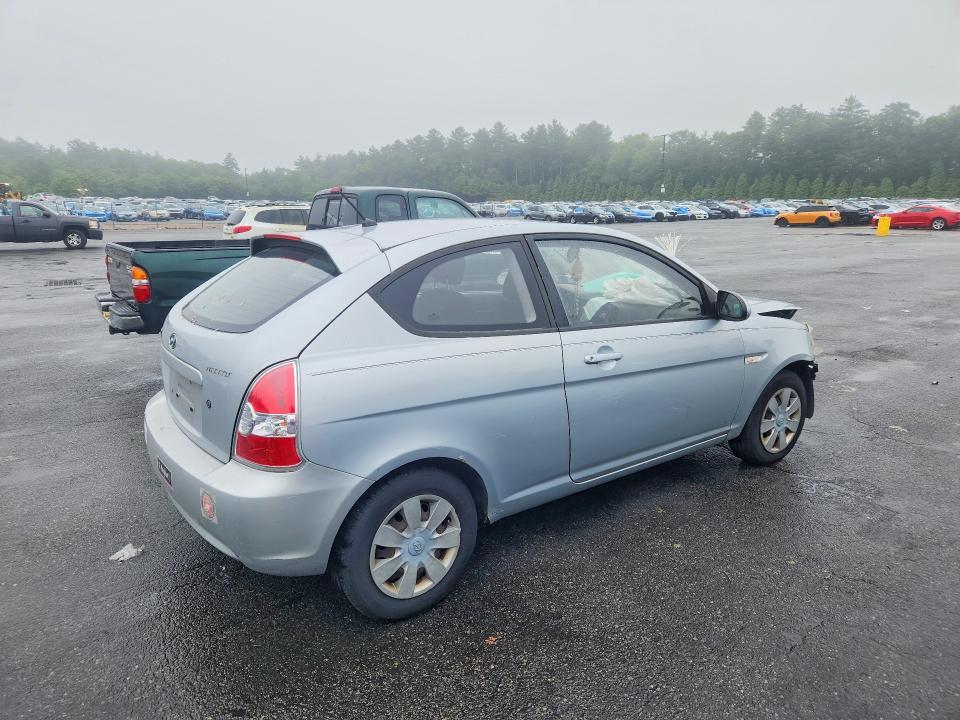 Auction sale of the 2007 Hyundai Accent Gls Automatic, vin: KMHCM36C87U042550, lot number: 58253936