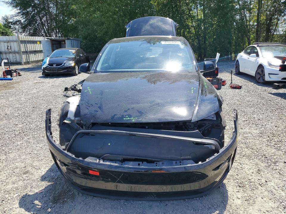 58603806 :رقم المزاد ، 7SAYGDEEXTF541236 vin ، 2026 Tesla Model Y مزاد بيع