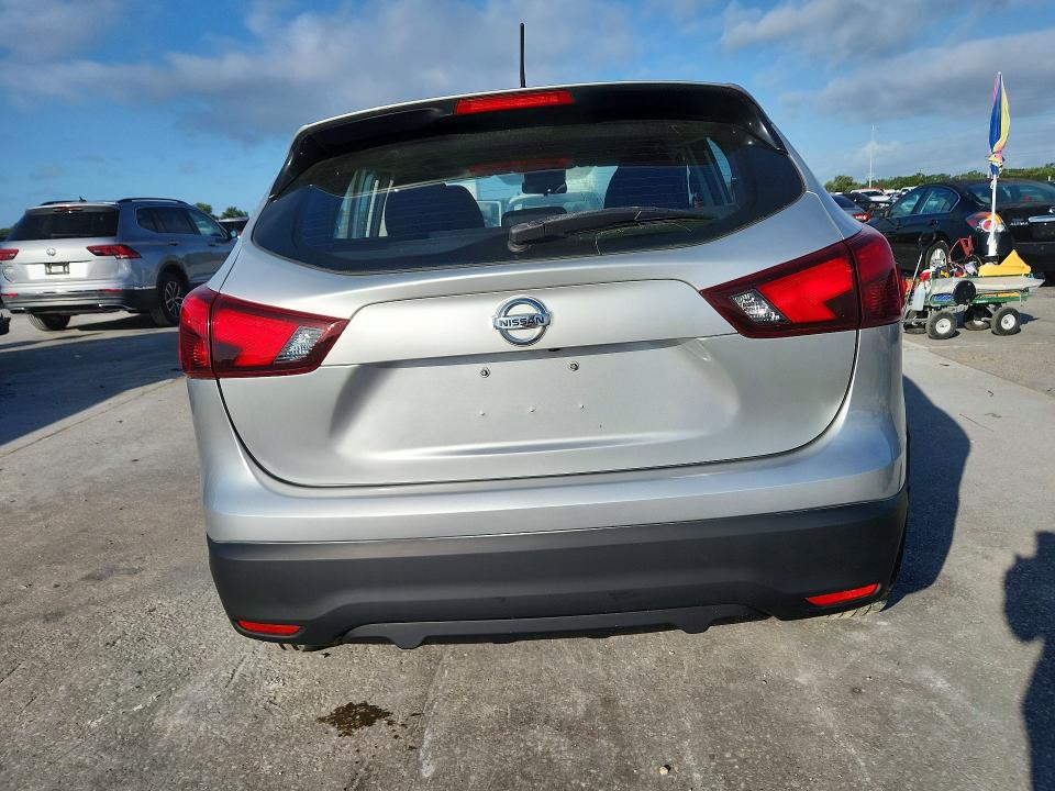 Aukcja sprzedaży 2018 Nissan Rogue Sport, vin: JN1BJ1CP2JW181589, numer aukcji: 55940156