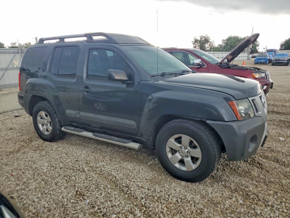 2013 Nissan Xterra მანქანა იყიდება აუქციონზე, vin: 5N1AN0NU5DN825991, აუქციონის ნომერი: 56447246