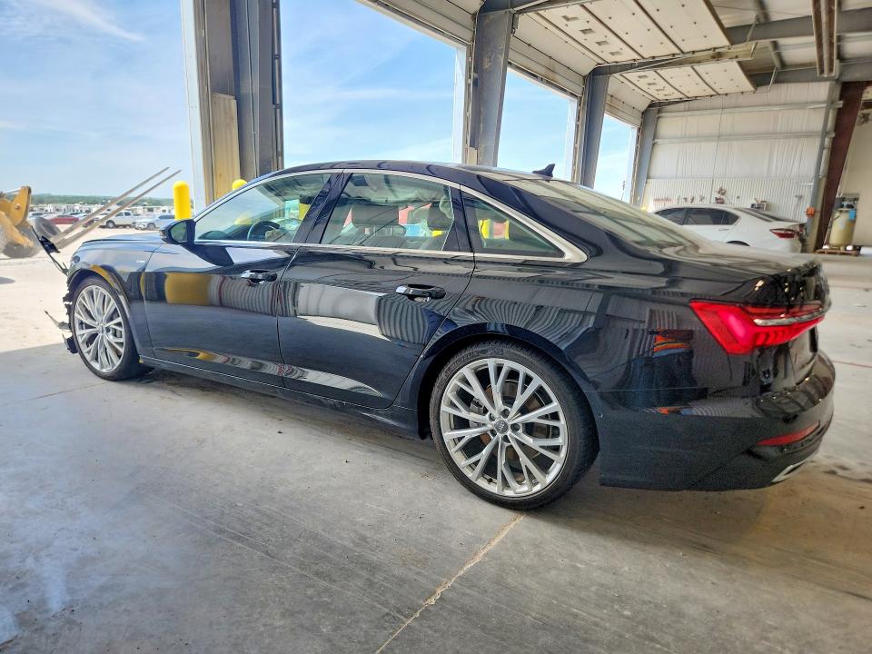 Продажа на аукционе авто 2019 Audi A6, vin: WAUM2AF28KN037245, номер лота: 57472836