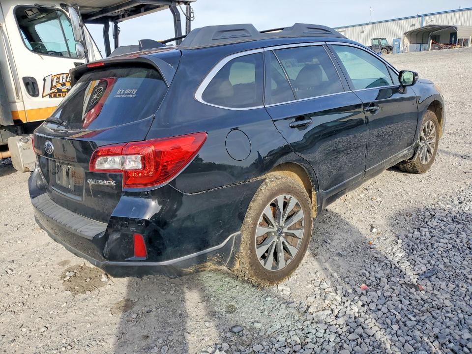 58555556 :رقم المزاد ، 4S4BSBNC5G3308058 vin ، 2016 Subaru Outback مزاد بيع