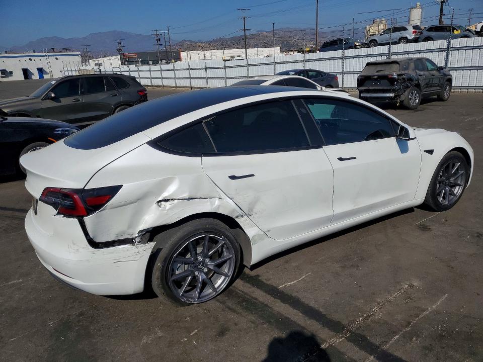 2023 Tesla Model 3 მანქანა იყიდება აუქციონზე, vin: 5YJ3E1EA2PF598366, აუქციონის ნომერი: 55030766