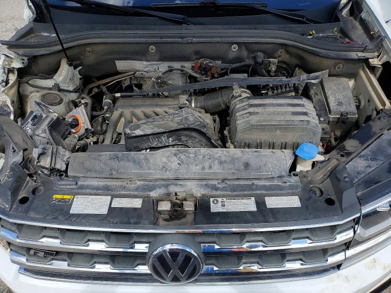 57953196 :رقم المزاد ، 1V2TR2CA2JC575752 vin ، 2018 Volkswagen Atlas مزاد بيع