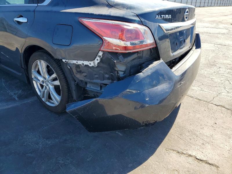 2013 Nissan Altima მანქანა იყიდება აუქციონზე, vin: 1N4BL3AP0DN435936, აუქციონის ნომერი: 57385886