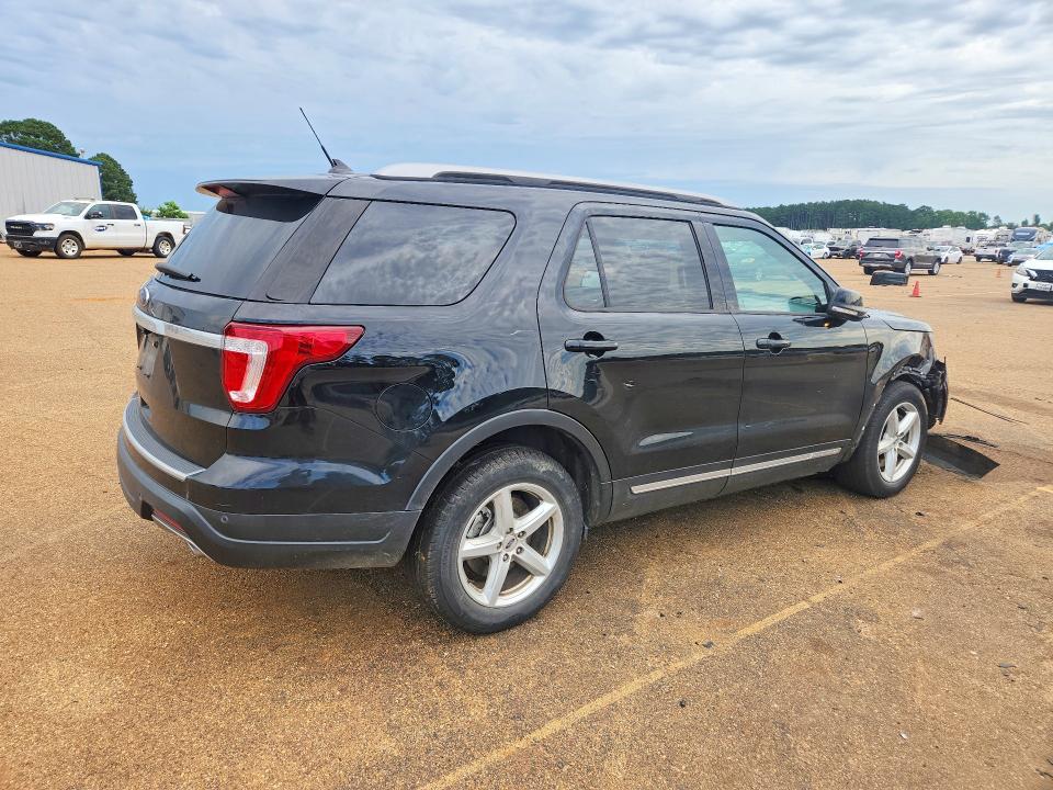 Продажа на аукционе авто 2018 Ford Explorer, vin: 1FM5K7D80JGA58963, номер лота: 58363206