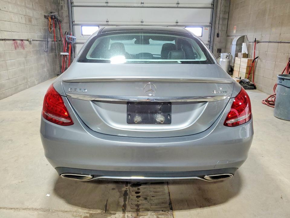 2016 Mercedes-benz C მანქანა იყიდება აუქციონზე, vin: 55SWF4KB8GU104650, აუქციონის ნომერი: 58559626