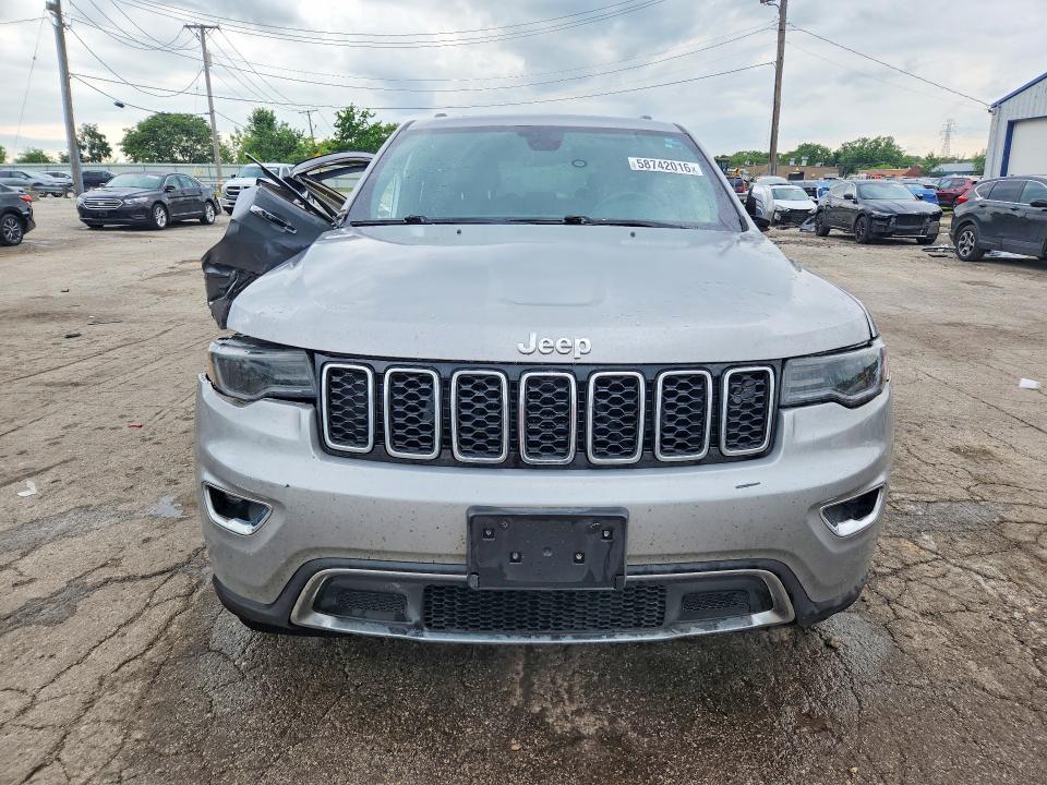 58742016 :رقم المزاد ، 1C4RJFBGXHC828486 vin ، 2017 Jeep Grand Cherokee مزاد بيع