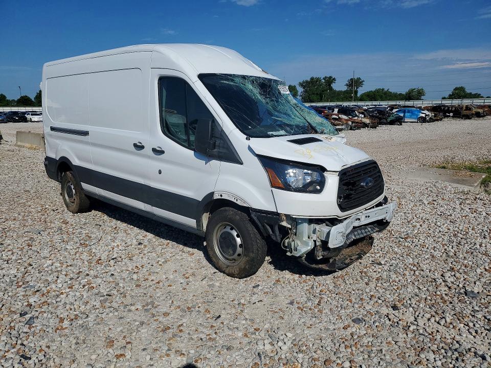 2018 Ford Transit მანქანა იყიდება აუქციონზე, vin: 1FTYR2CM3JKB13921, აუქციონის ნომერი: 55155726