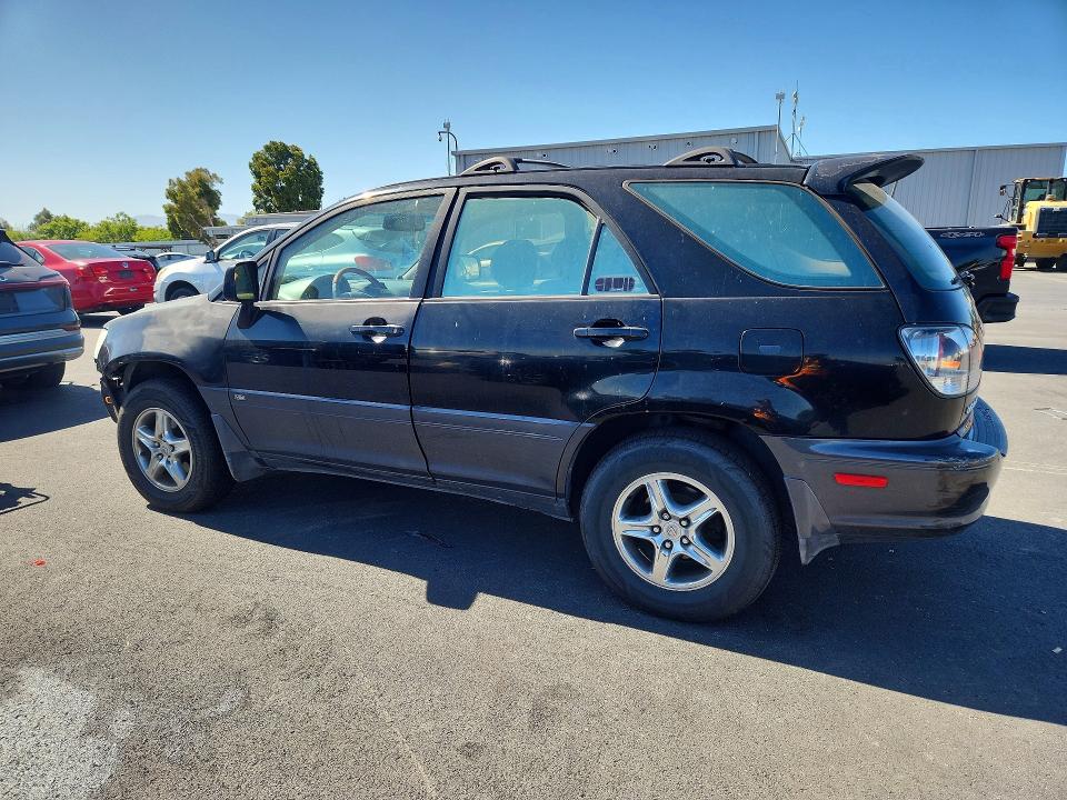 56072106 :رقم المزاد ، JTJGF10U510103127 vin ، 2001 Lexus Rx مزاد بيع