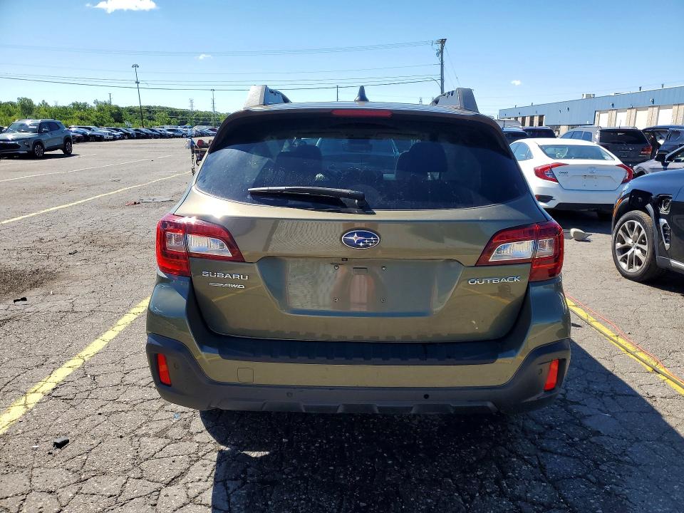 Продаж на аукціоні авто 2018 Subaru Outback, vin: 4S4BSANC4J3349833, номер лоту: 57320696