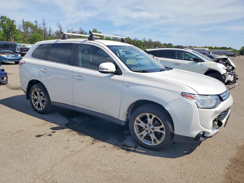 55728826 :رقم المزاد ، JA4JZ4AX7EZ013502 vin ، 2014 Mitsubishi Outlander مزاد بيع