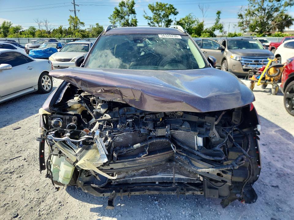2017 Nissan Rogue მანქანა იყიდება აუქციონზე, vin: 5N1AT2MT2HC749514, აუქციონის ნომერი: 56328236