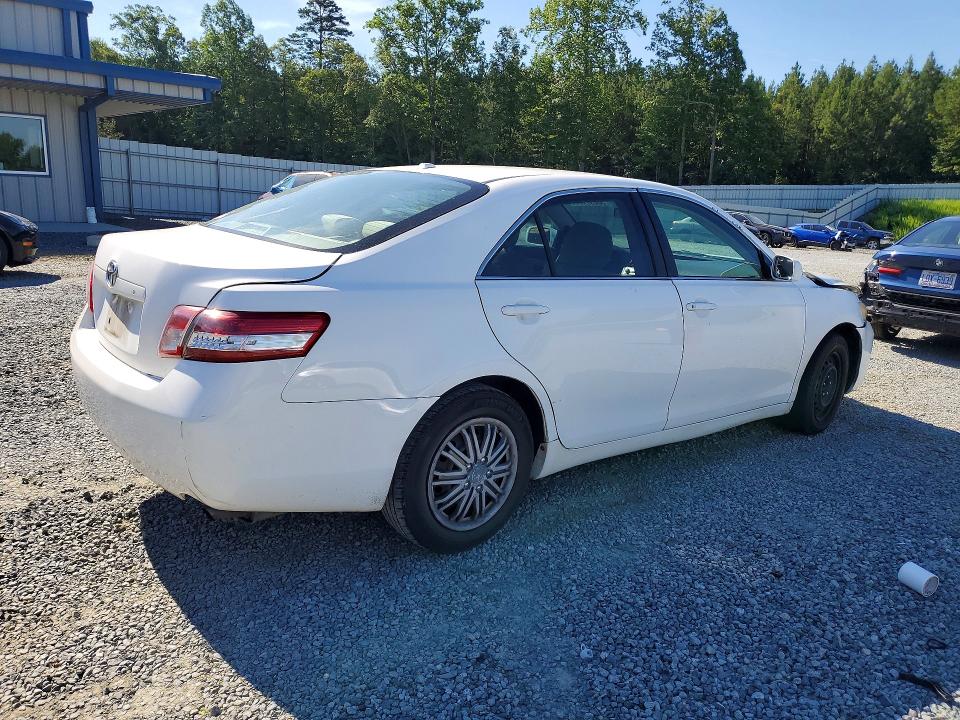 2011 Toyota Camry მანქანა იყიდება აუქციონზე, vin: 4T1BF3EK6BU652468, აუქციონის ნომერი: 58697756