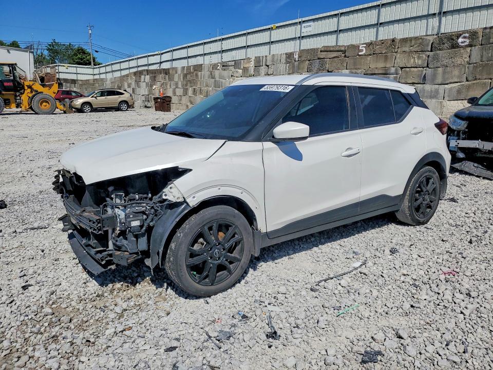 55979316 :رقم المزاد ، 3N1CP5CVXNL481689 vin ، 2022 Nissan Kicks مزاد بيع