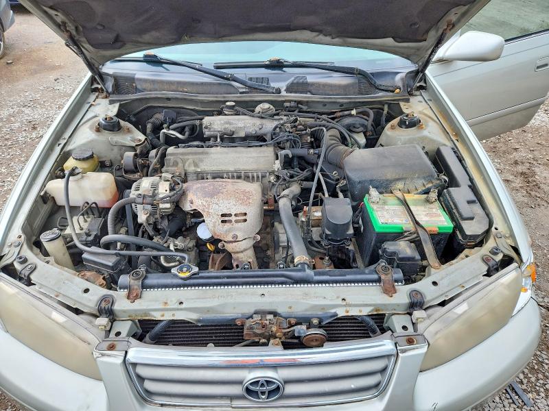 57460306 :رقم المزاد ، JT2BG22K8Y0457299 vin ، 2000 Toyota Camry مزاد بيع