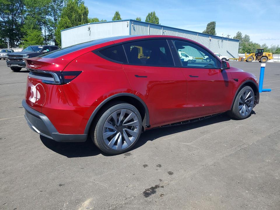 55721626 :رقم المزاد ، 7SAYGDEE3TF598927 vin ، 2026 Tesla Model Y مزاد بيع