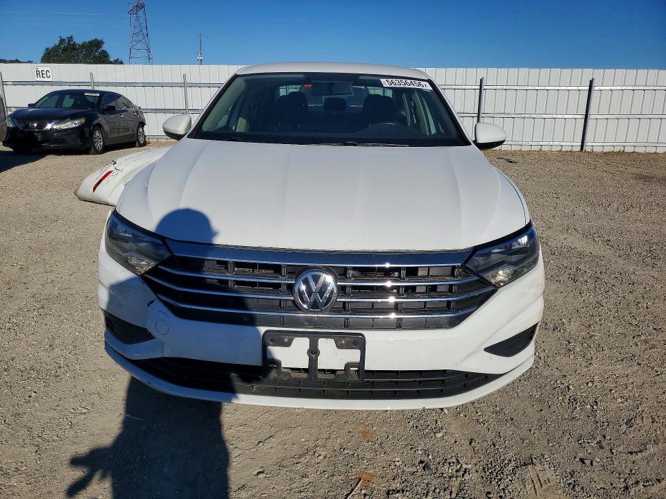 Продажа на аукционе авто 2019 Volkswagen Jetta, vin: 3VWC57BUXKM172072, номер лота: 56356456