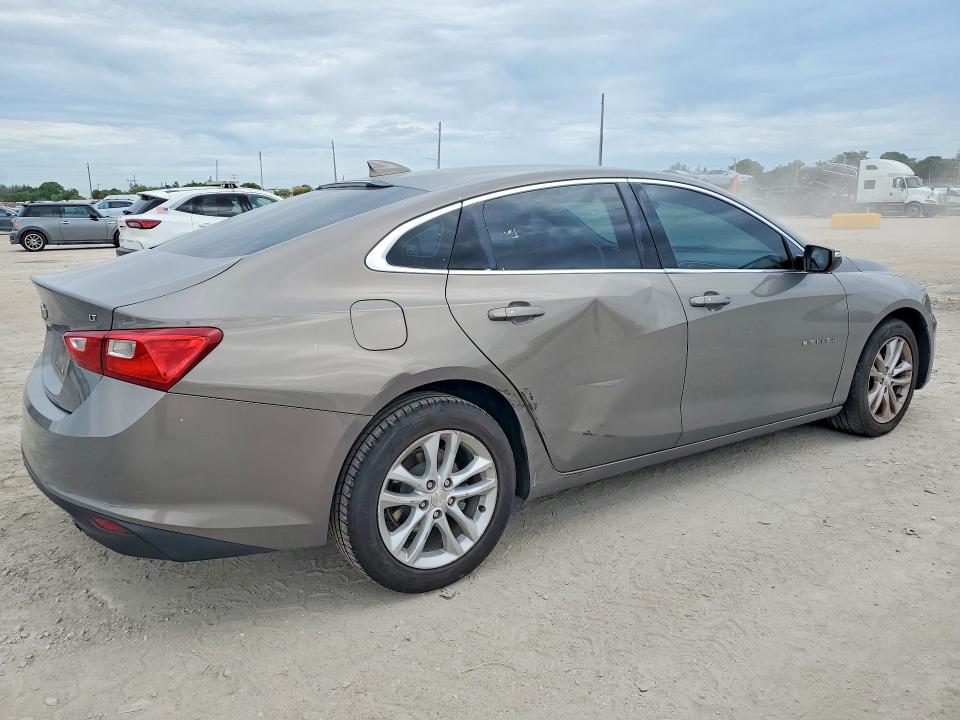 56667346 :رقم المزاد ، 1G1ZD5ST1JF155812 vin ، 2018 Chevrolet Malibu مزاد بيع